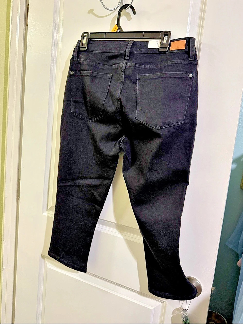 Judy Blue Capri Fit Black Jeans Waist 10 NWT
